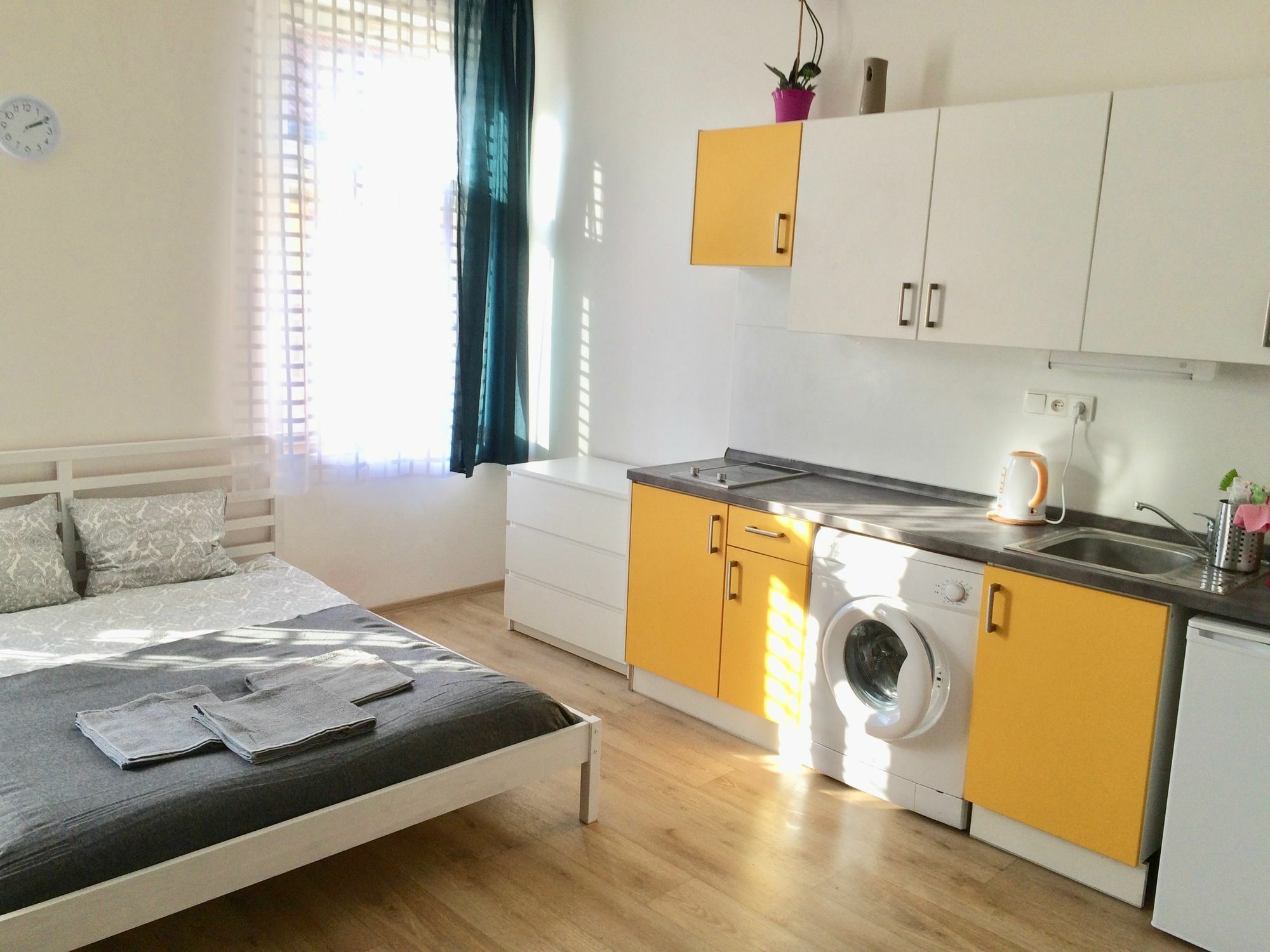 Residence Vita Nejedleho Prague Luaran gambar